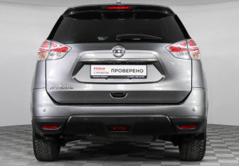 Подержанный автомобиль Nissan X-Trail 2018 года (6 фото)