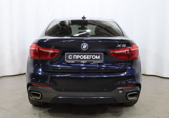 Подержанный автомобиль BMW X6 2019 года (5 фото)