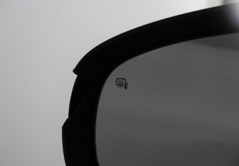 Подержанный автомобиль Suzuki Vitara 2015 года (13 фото)