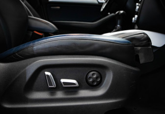 Подержанный автомобиль Audi Q5 2013 года (21 фото)