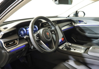 Новый Hongqi H5 2024 (13 фото)