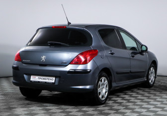 Подержанный автомобиль Peugeot 308 Hatchback 2011 года (5 фото)