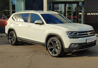 Подержанный автомобиль Volkswagen Teramont 2019 года (3 фото)