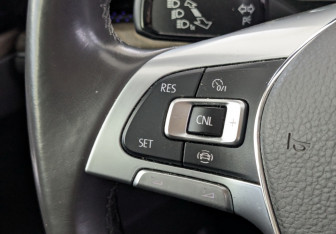 Подержанный автомобиль Volkswagen Touareg 2018 года (29 фото)