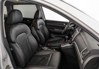 Подержанный автомобиль Haval H6 2018 года (23 фото)