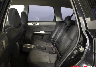 Подержанный автомобиль Subaru Forester Suv 2008 года (10 фото)