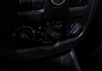 Подержанный автомобиль LADA (ВАЗ) Largus Wagon 2016 года (14 фото)