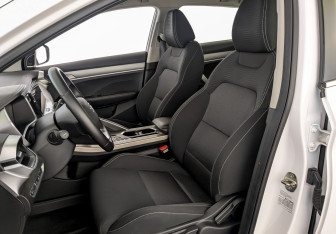 Подержанный автомобиль Geely Coolray 2023 года (20 фото)