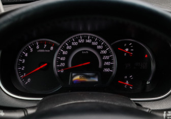 Подержанный автомобиль Nissan Teana 2011 года (23 фото)