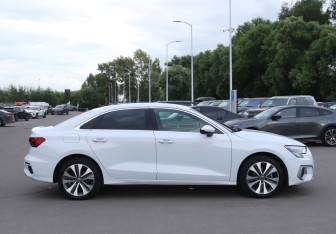 Подержанный автомобиль Audi A3 Sedan 2021 года (4 фото)