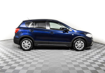 Подержанный автомобиль Suzuki SX4 Hatchback 2016 года (4 фото)