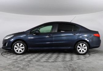 Подержанный автомобиль Peugeot 408 2013 года (8 фото)