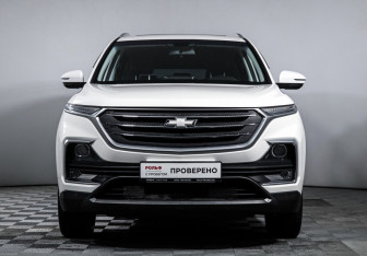 Подержанный автомобиль Chevrolet Captiva 2022 года (2 фото)