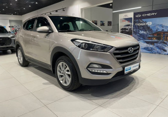 Подержанный автомобиль Hyundai Tucson 2017 года (3 фото)