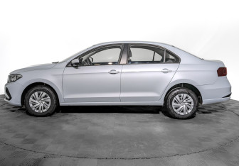 Новый Jetta VA3 2023 (3 фото)