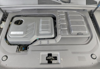 Подержанный автомобиль Exeed VX 2023 года (14 фото)