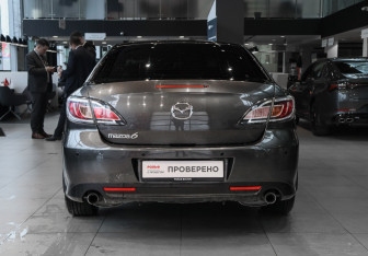 Подержанный автомобиль Mazda 6 Sedan 2011 года (5 фото)