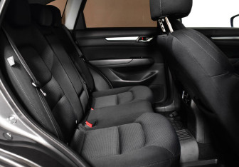 Подержанный автомобиль Mazda CX-5 2019 года (9 фото)