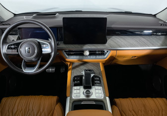 Подержанный автомобиль Tank 500 2023 года (12 фото)