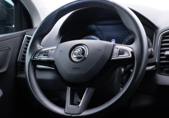 Подержанный автомобиль Skoda Karoq 2020 года (15 фото)