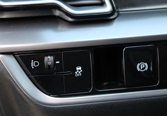 Подержанный автомобиль Kia Sportage 2023 года (22 фото)