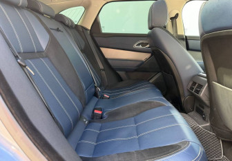 Подержанный автомобиль Land Rover Range Rover Velar 2018 года (11 фото)