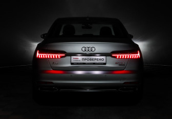 Подержанный автомобиль Audi A6 Sedan 2018 года (19 фото)