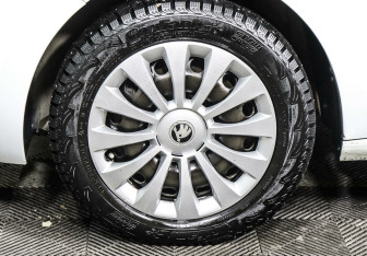 Подержанный автомобиль Skoda Rapid Liftback 2019 года (6 фото)