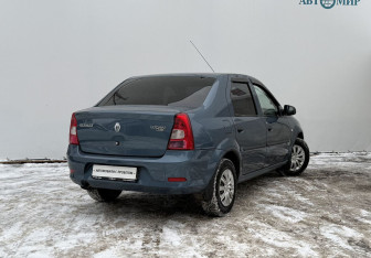 Подержанный автомобиль Renault Logan Sedan 2011 года (5 фото)
