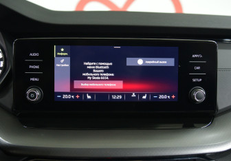 Подержанный автомобиль Skoda Octavia Liftback 2021 года (15 фото)