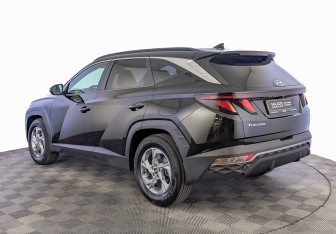 Подержанный автомобиль Hyundai Tucson 2021 года (7 фото)