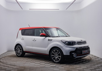 Подержанный автомобиль Kia Soul 2016 года (3 фото)