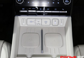 Подержанный автомобиль Hyundai Santa Fe 2024 года (15 фото)