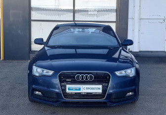 Подержанный автомобиль Audi A5 Liftback 2013 года (2 фото)