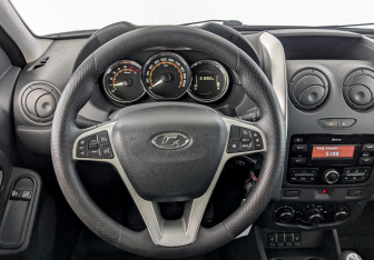 Подержанный автомобиль LADA (ВАЗ) Largus Wagon 2021 года (21 фото)