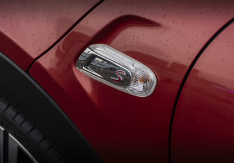 Подержанный автомобиль MINI Hatch 2020 года (9 фото)