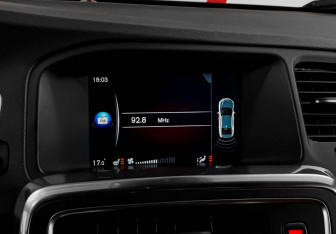 Подержанный автомобиль Volvo S60 2014 года (13 фото)