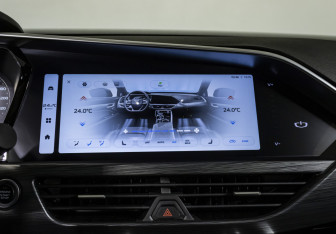 Подержанный автомобиль Knewstar 001 2024 года (17 фото)