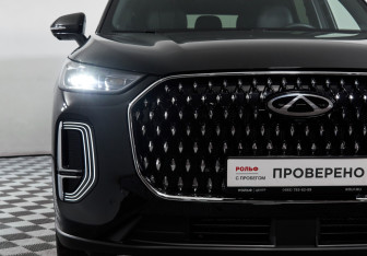 Подержанный автомобиль Chery Tiggo 9 2024 года (22 фото)