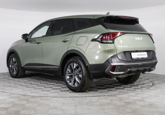Подержанный автомобиль Kia Sportage 2023 года (7 фото)