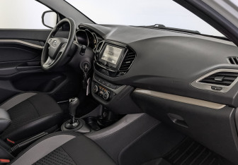 Подержанный автомобиль LADA (ВАЗ) Vesta Sedan 2019 года (13 фото)