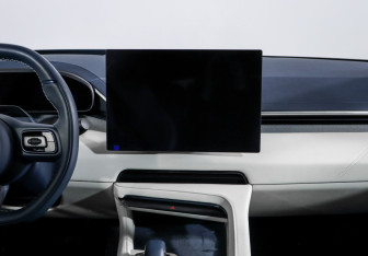 Подержанный автомобиль Zeekr 001 2024 года (13 фото)