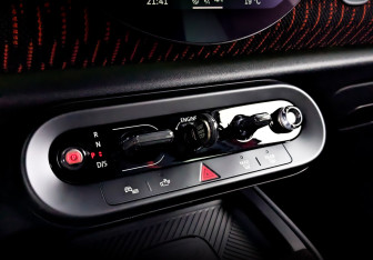 Подержанный автомобиль MINI Countryman 2024 года (15 фото)
