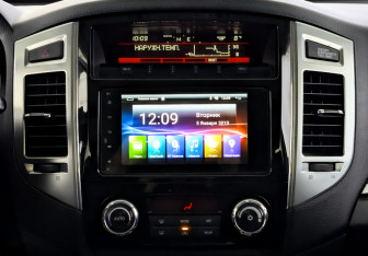 Подержанный автомобиль Mitsubishi Pajero 2018 года (15 фото)