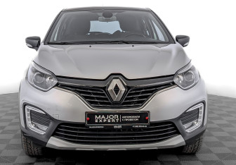 Подержанный автомобиль Renault Kaptur 2017 года (2 фото)