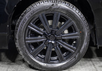 Подержанный автомобиль Lexus LX 2015 года (27 фото)