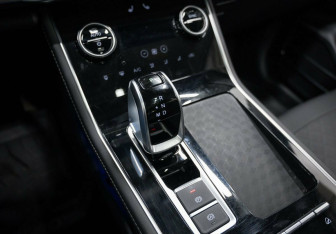 Подержанный автомобиль Chery Tiggo 8 2023 года (19 фото)