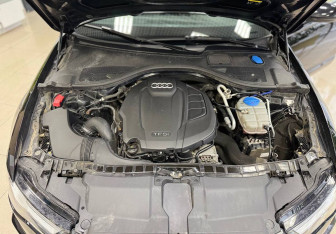 Подержанный автомобиль Audi A6 Sedan 2017 года (17 фото)