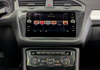 Подержанный автомобиль Volkswagen Tiguan 2020 года (15 фото)