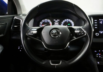 Подержанный автомобиль Skoda Karoq 2020 года (10 фото)